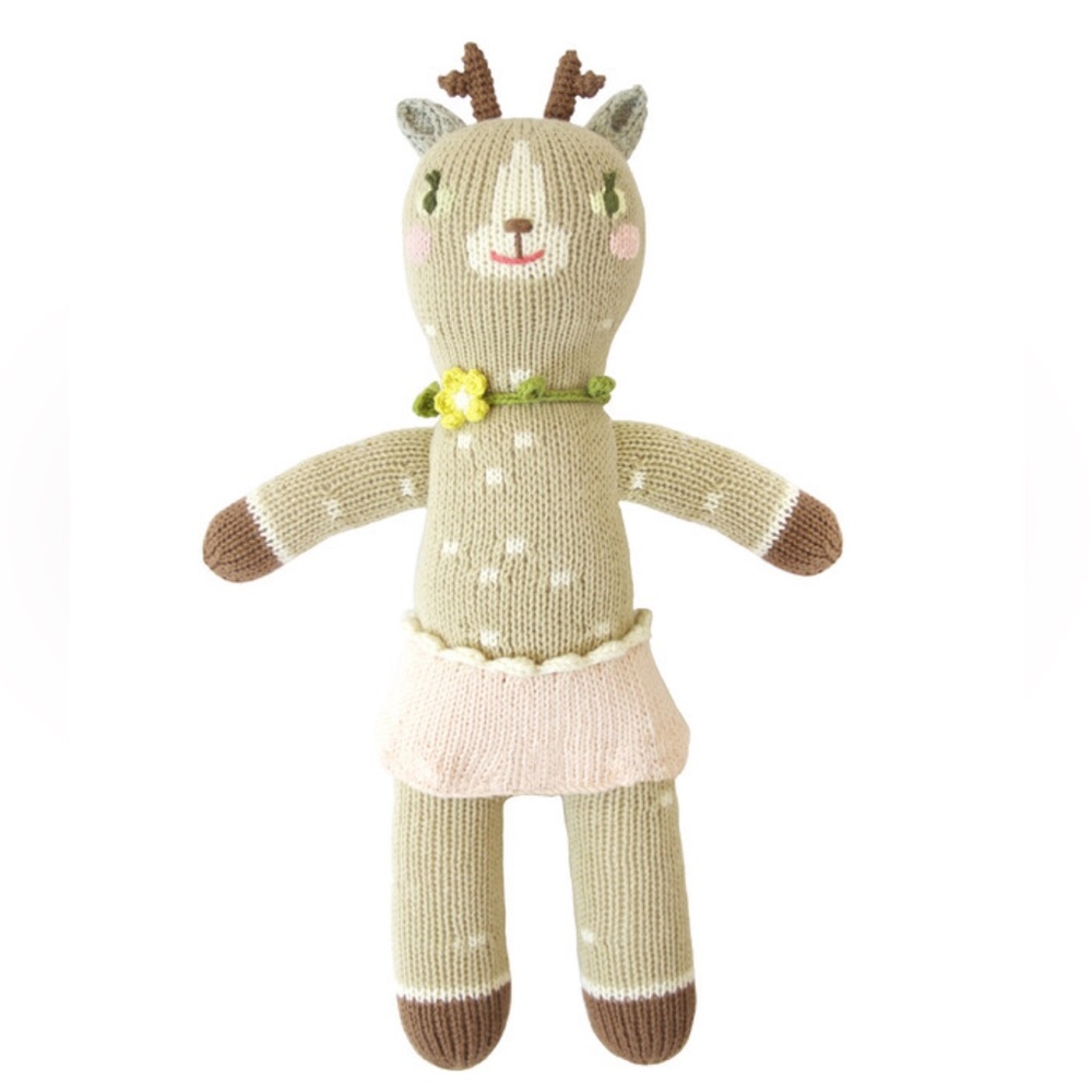 Bla bla knit Hazel the deer stuffed animal